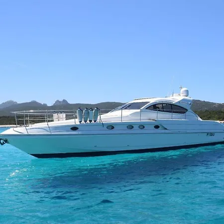 Ama Yacht